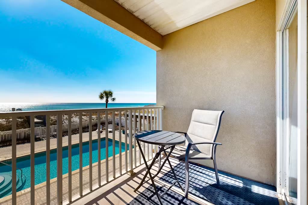 Veranda 101 - Sea La Vie_0