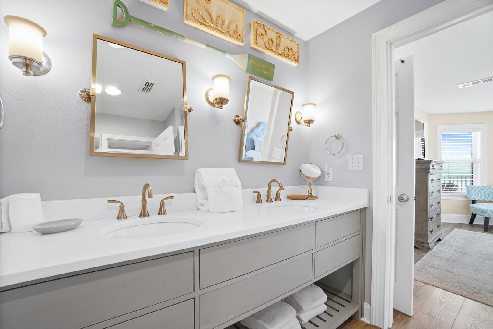 Photo #801 Photo #801