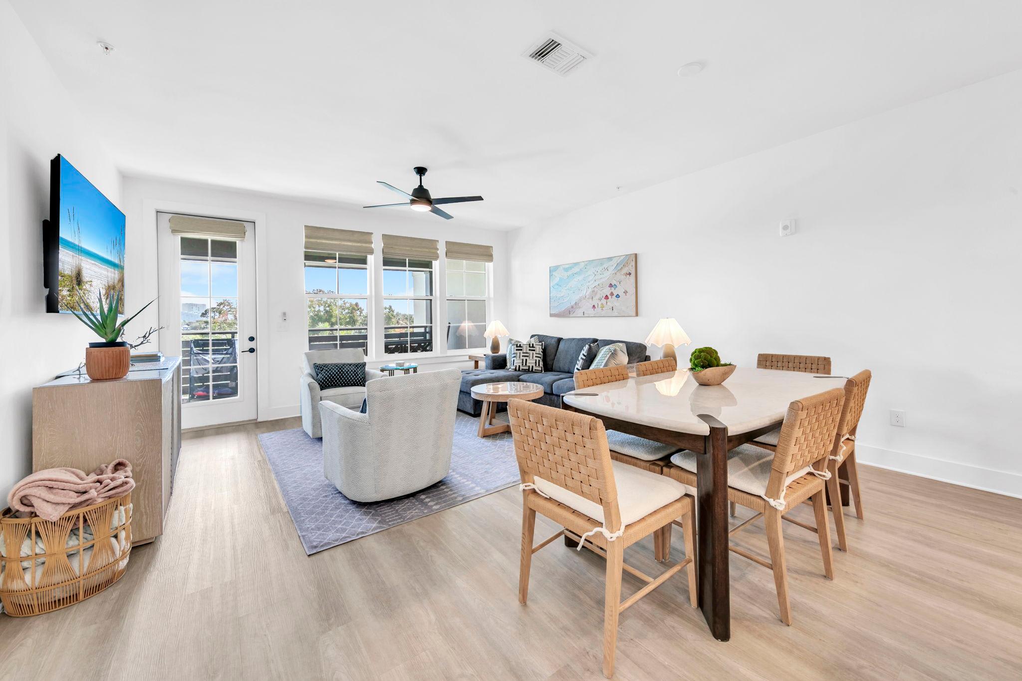 Dining / Living Room 1 Part 1