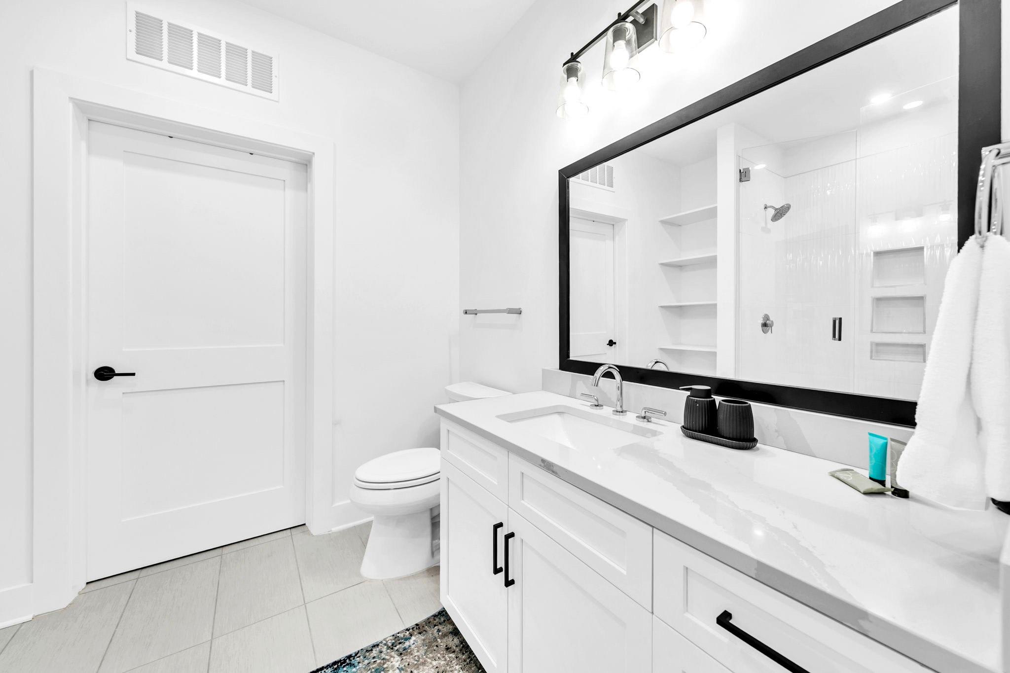 Master Bathroom 1 Part 1