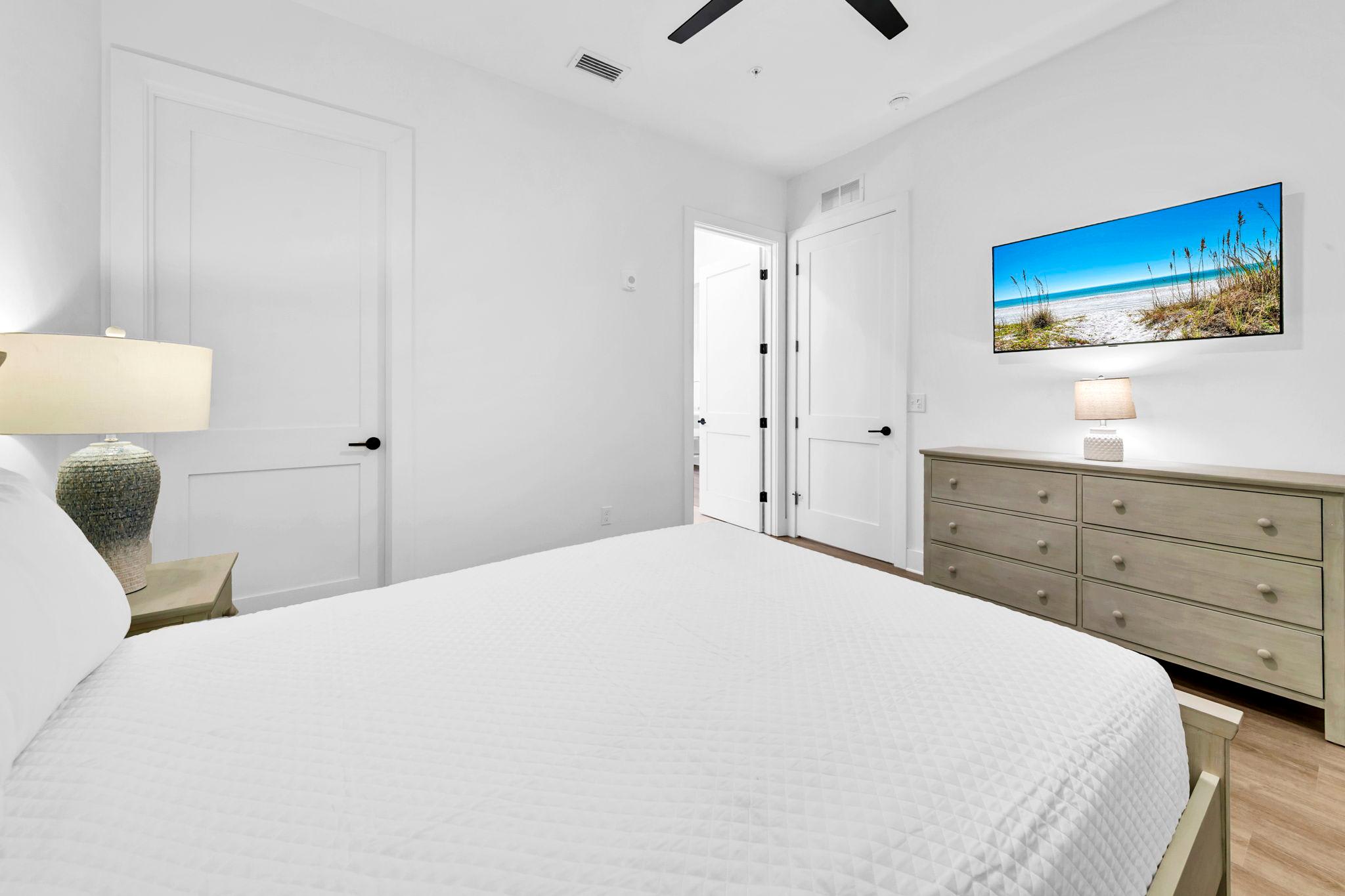 Guest Bedroom 1 Part 2