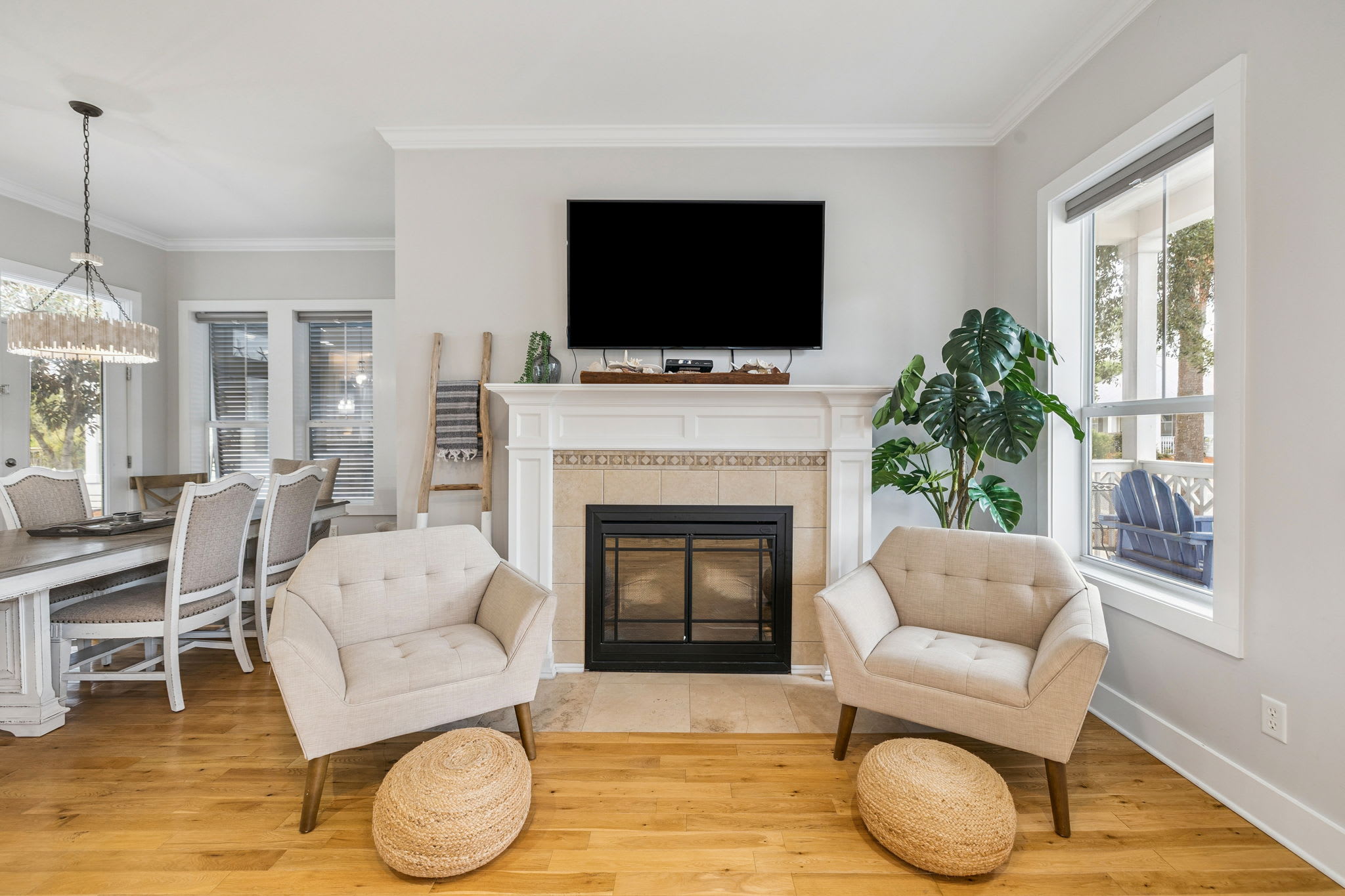 Cozy Up & Enjoy a Movie Night with Friends & Family!