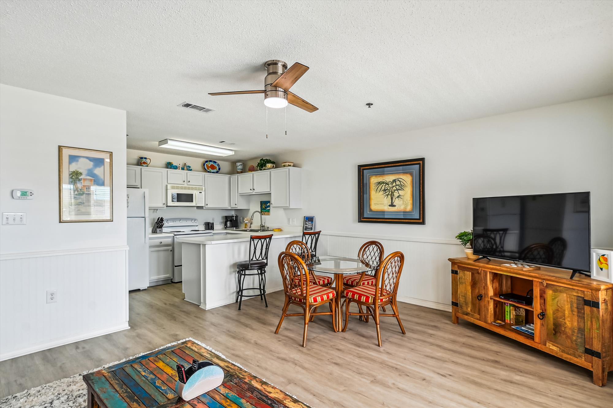 main level-living room-_dsc5835