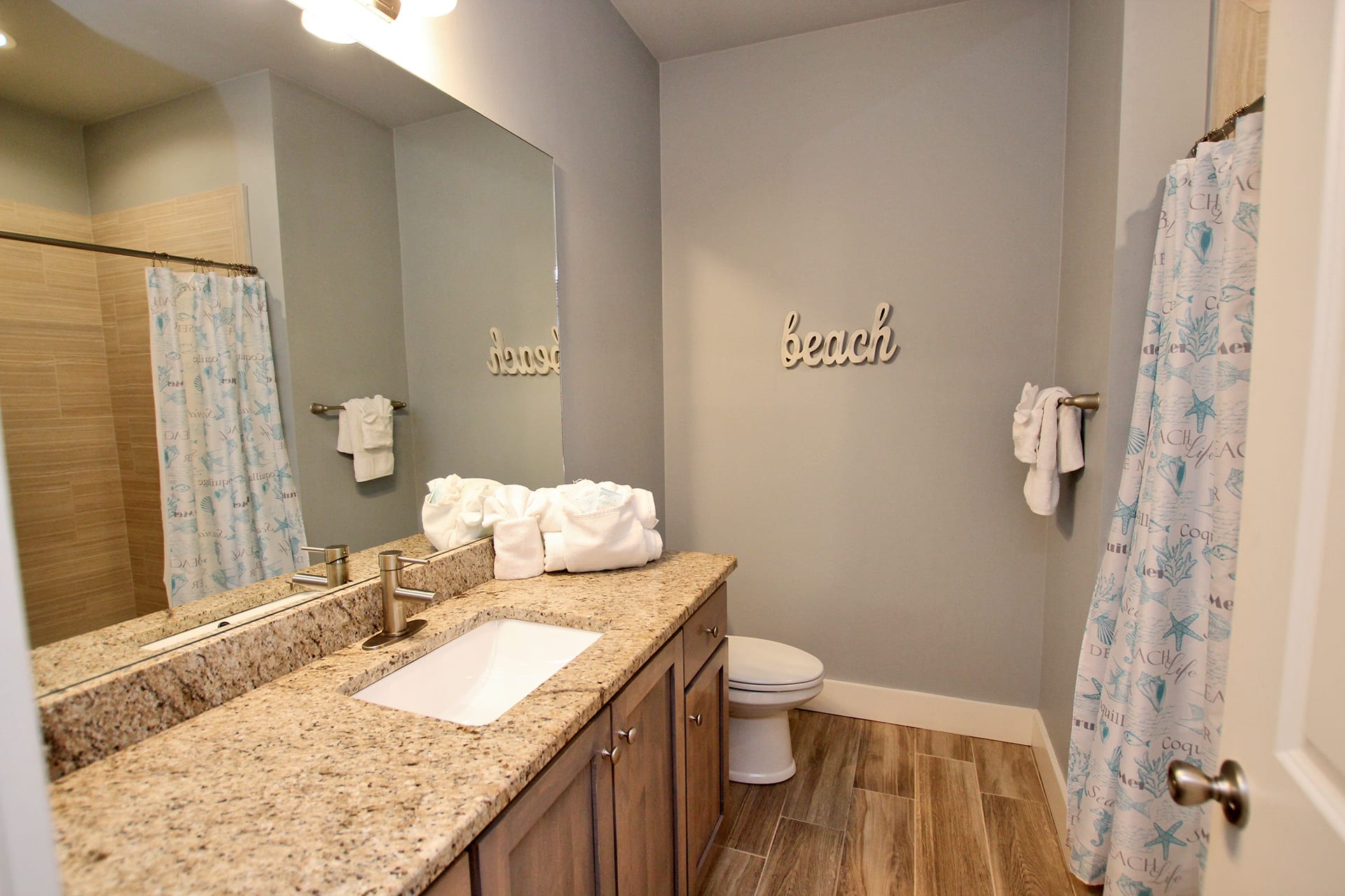 6 - Guest Bedroom 1 (4)