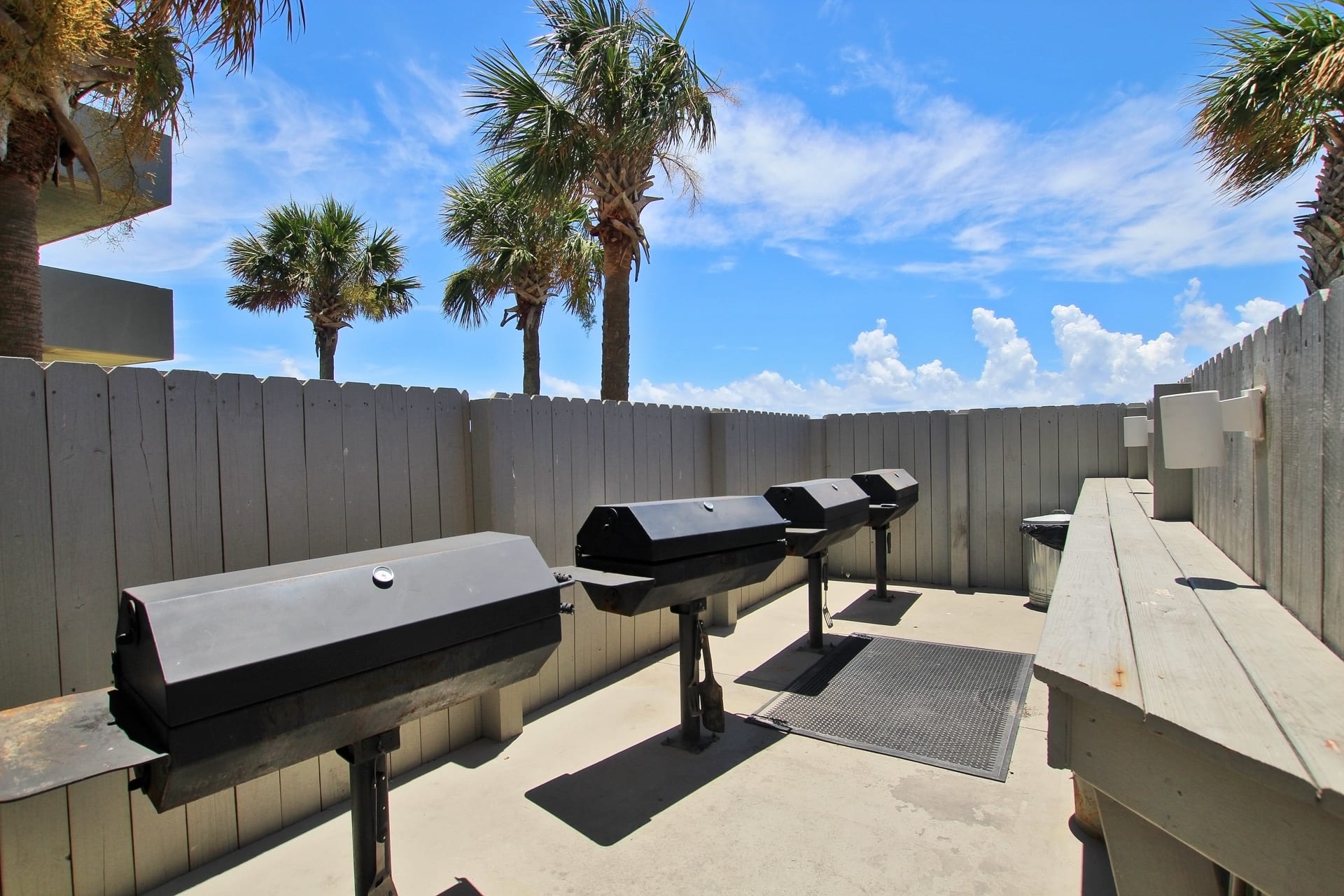 3 - Grilling Area