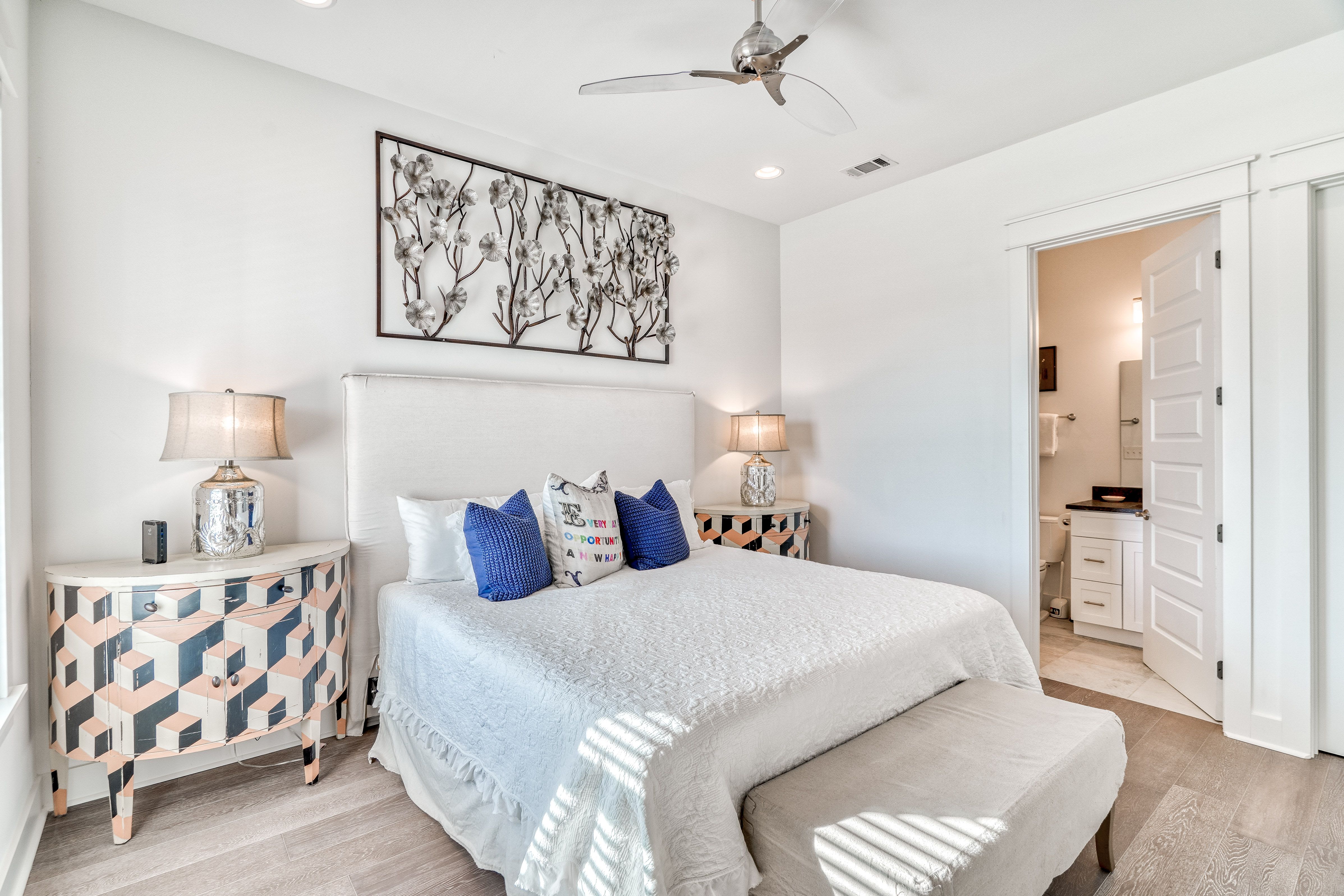 2nd floor - King Guest Suite