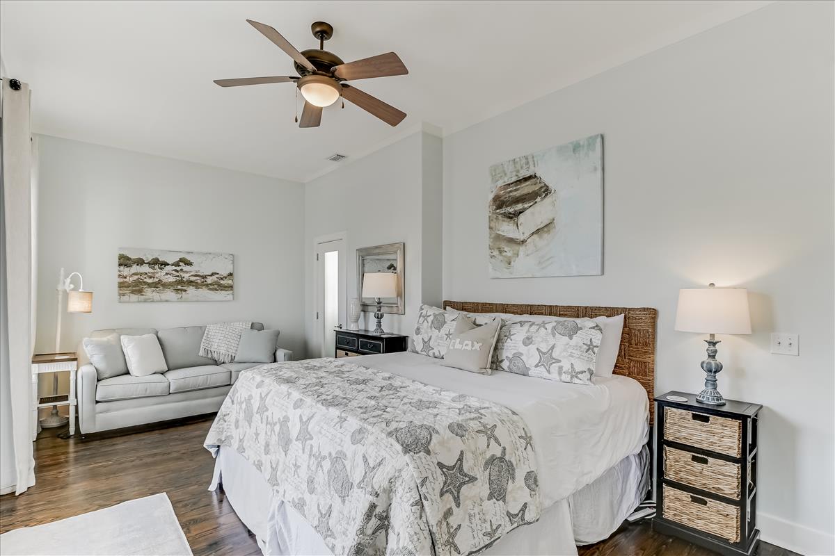 1st Floor Guest Bedroom - Furnished with a King Size Bed