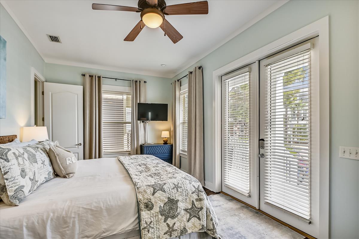 1st Floor Guest Bedroom - Complete with a Flat Screen TV