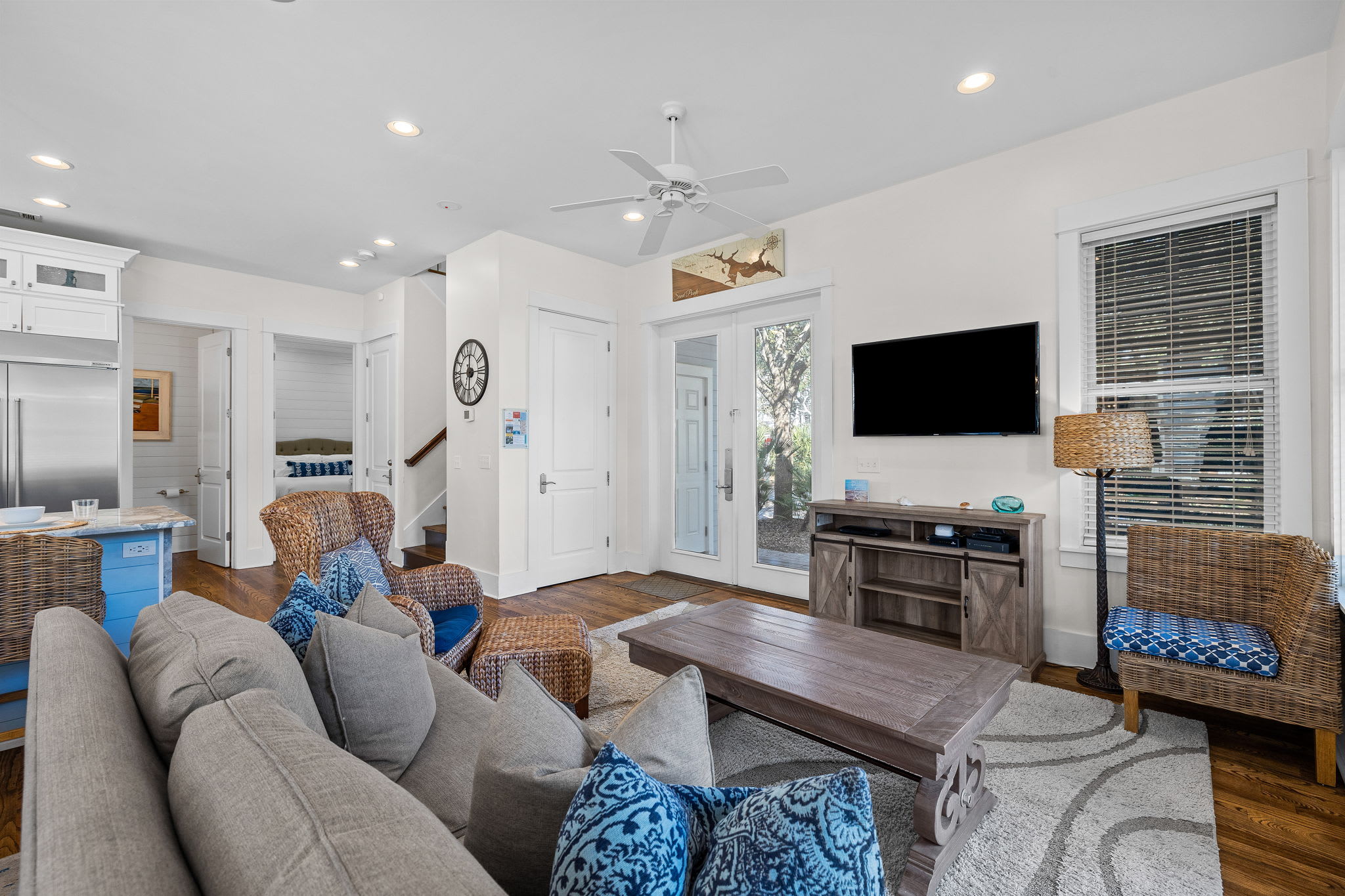 1st Floor Living Area - Equipped with a Large Flat Screen TV
