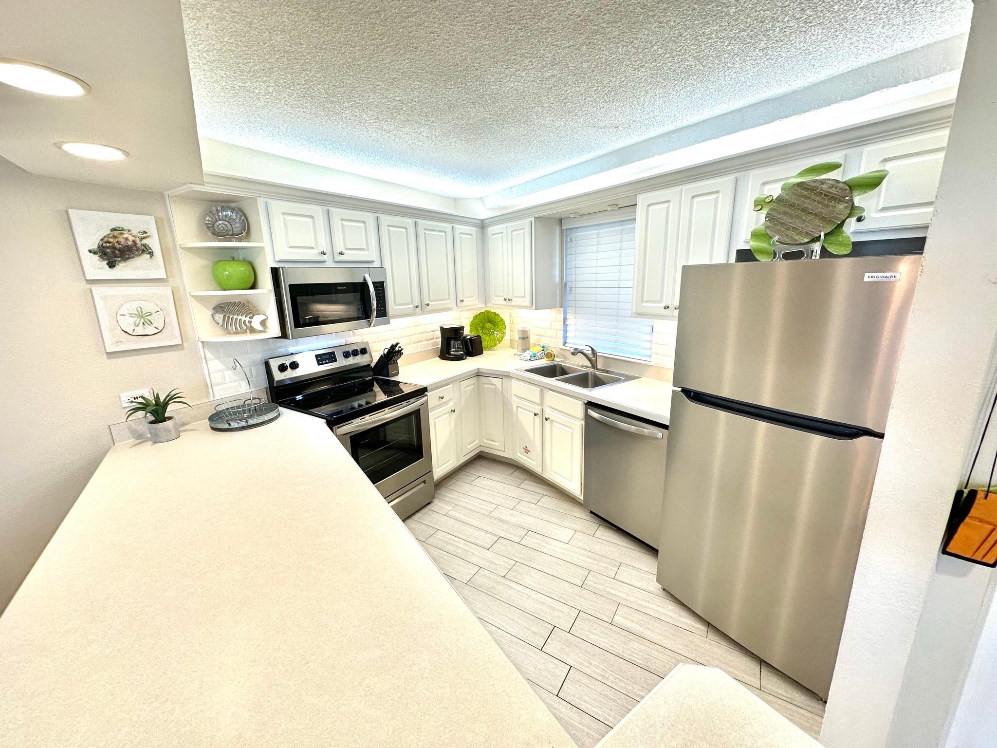 Fully Stocked Kitchen