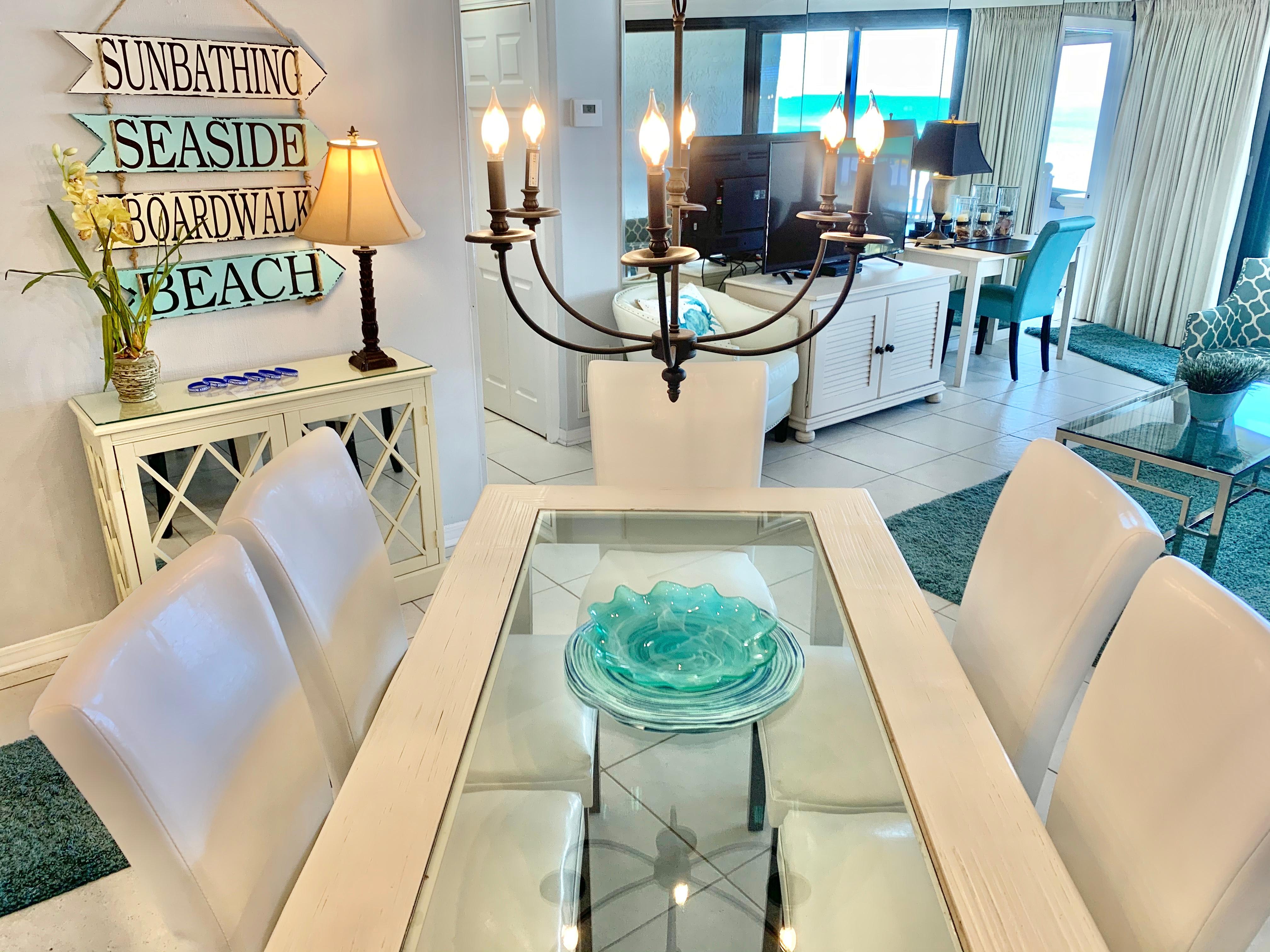 Dining room seating for 6