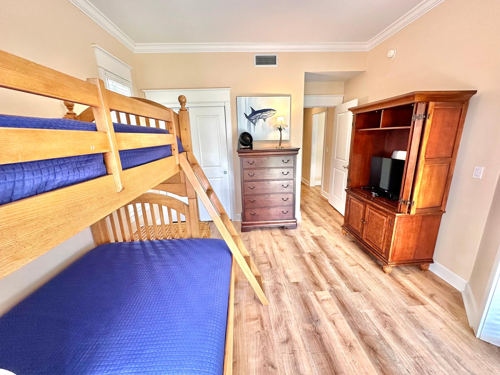 Guest Bedroom - Bunk