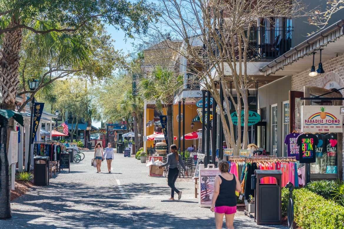 Shopping at Baytowne Wharf