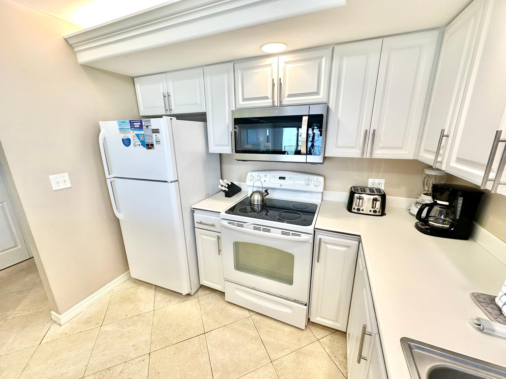 Fully stocked kitchen