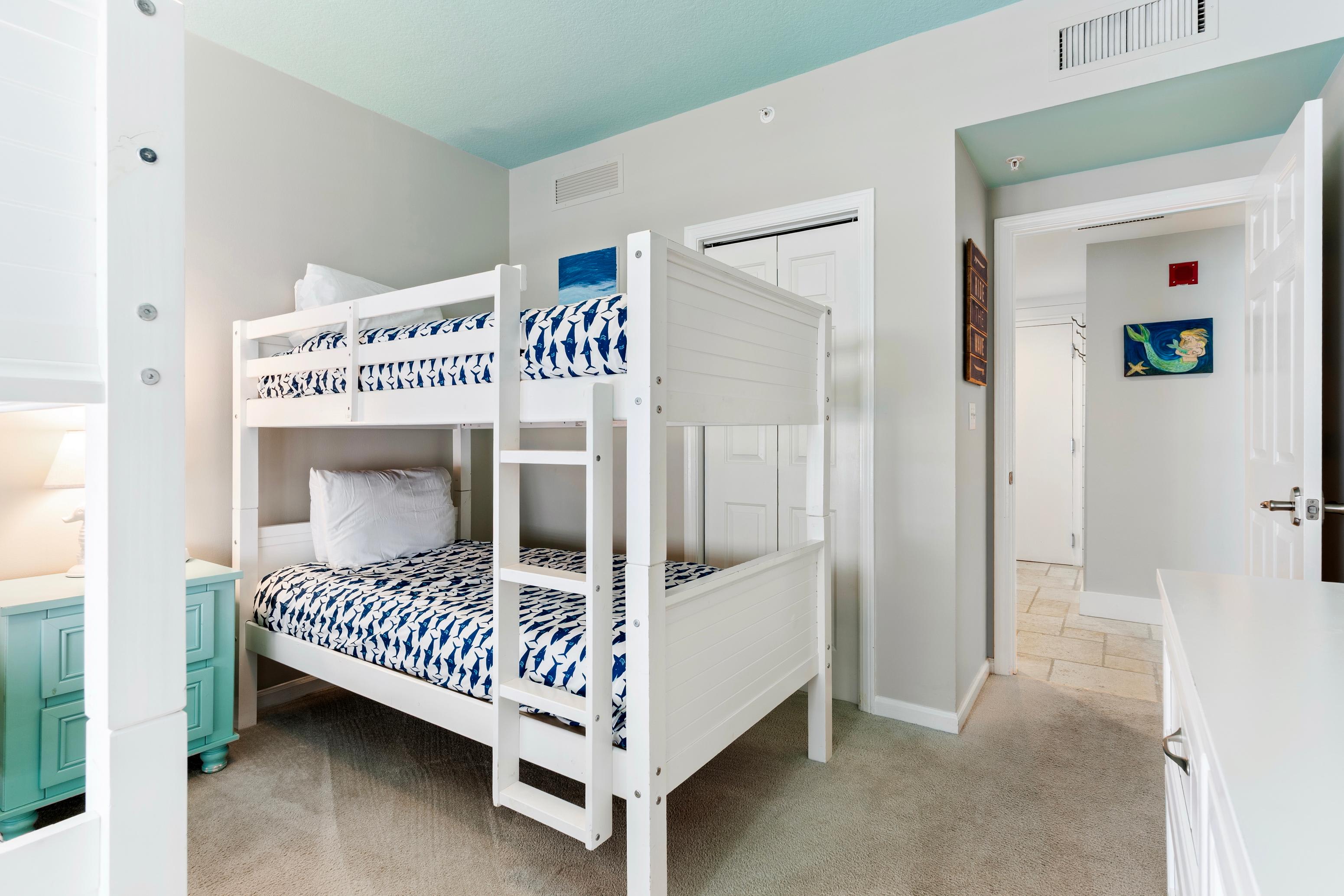 Guest Bedroom - Bunks