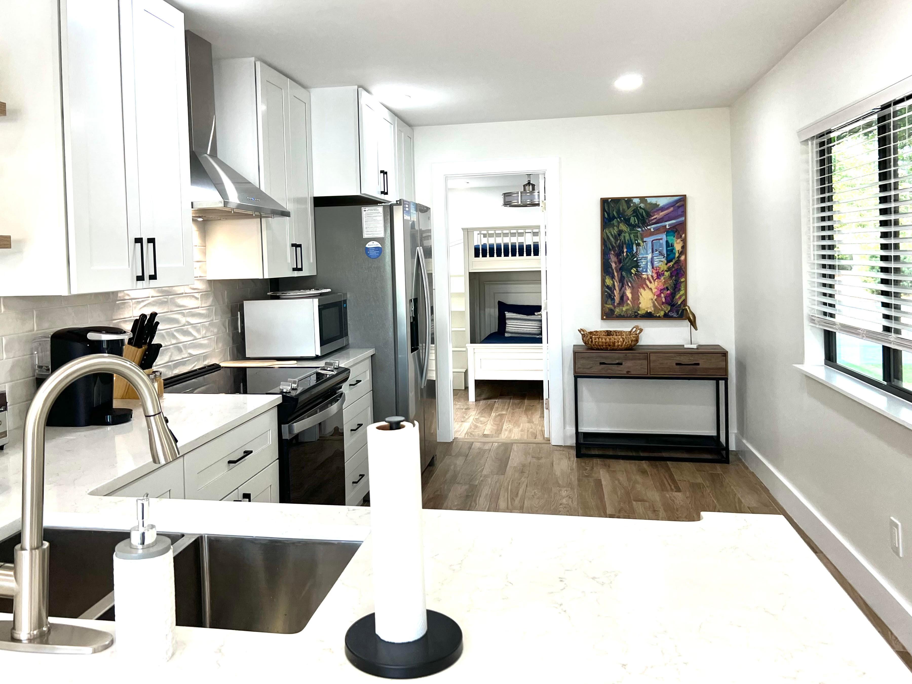 Fully stocked large kitchen