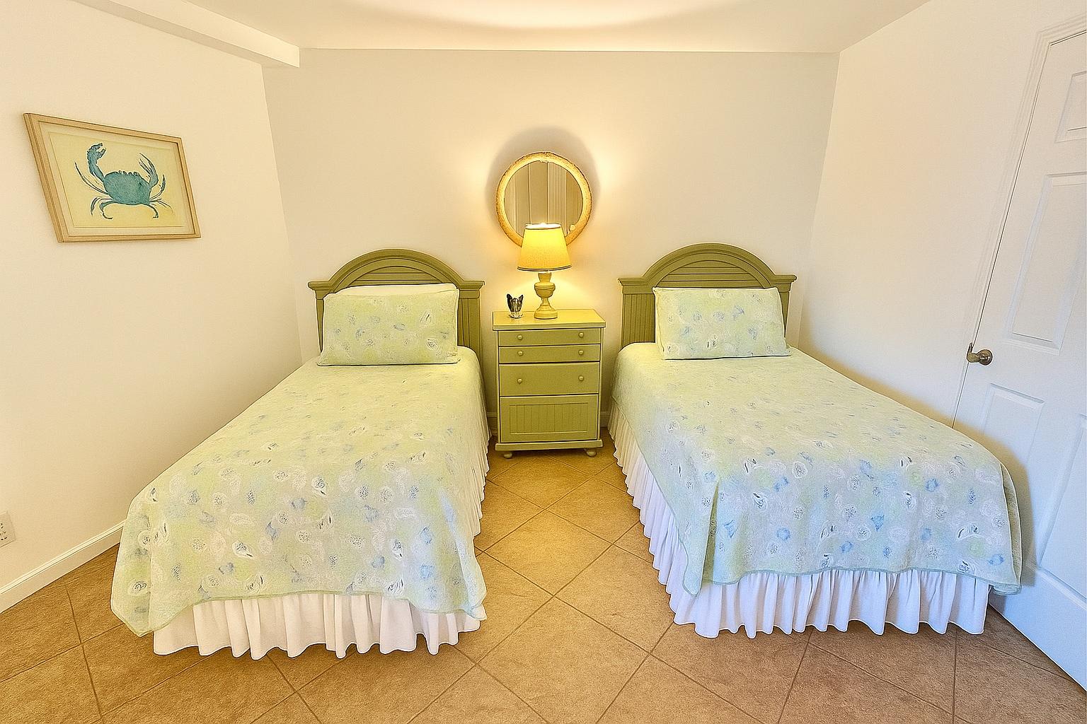 Guest Bedroom - Twins