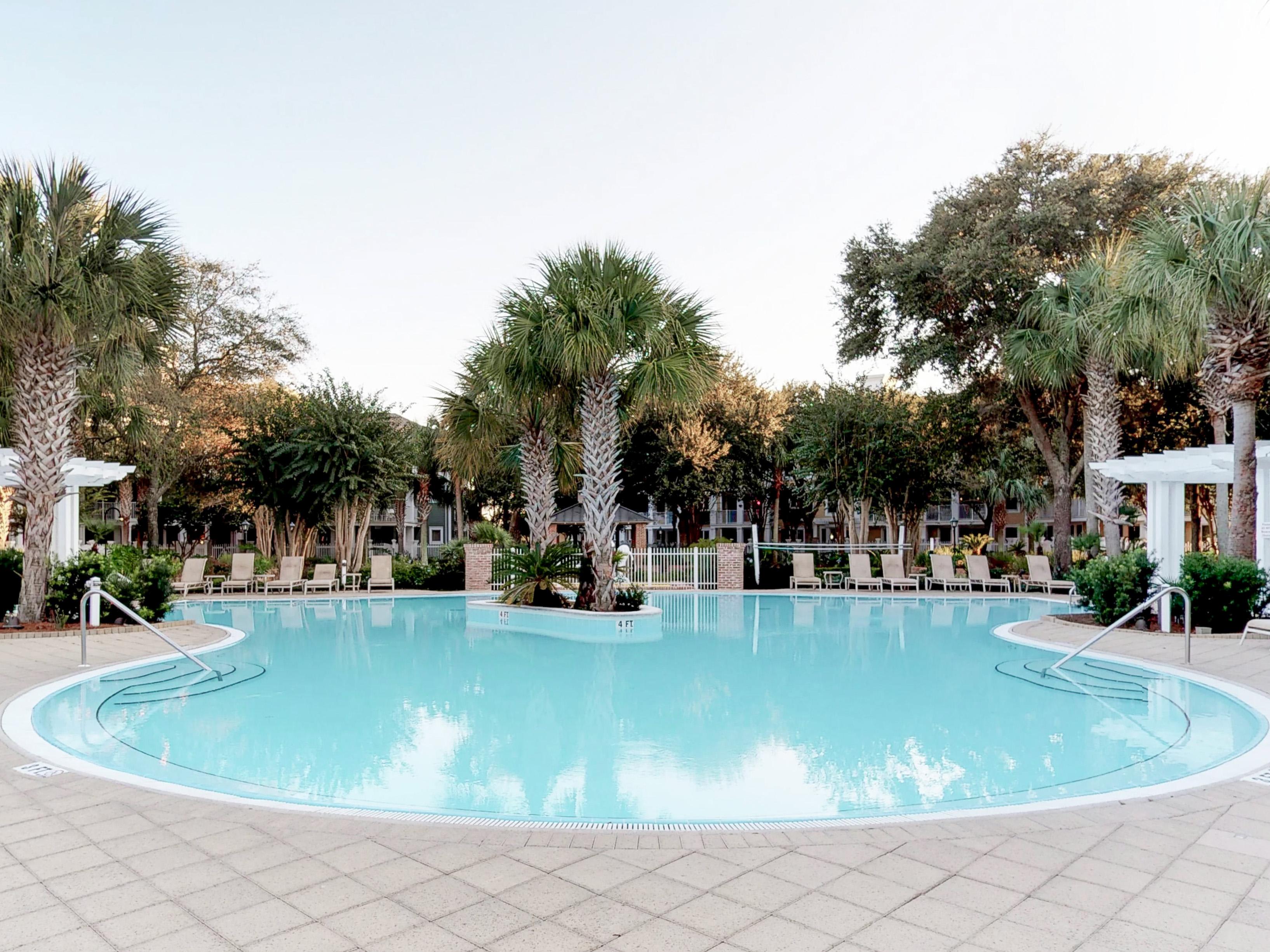 Gateway Community Pool