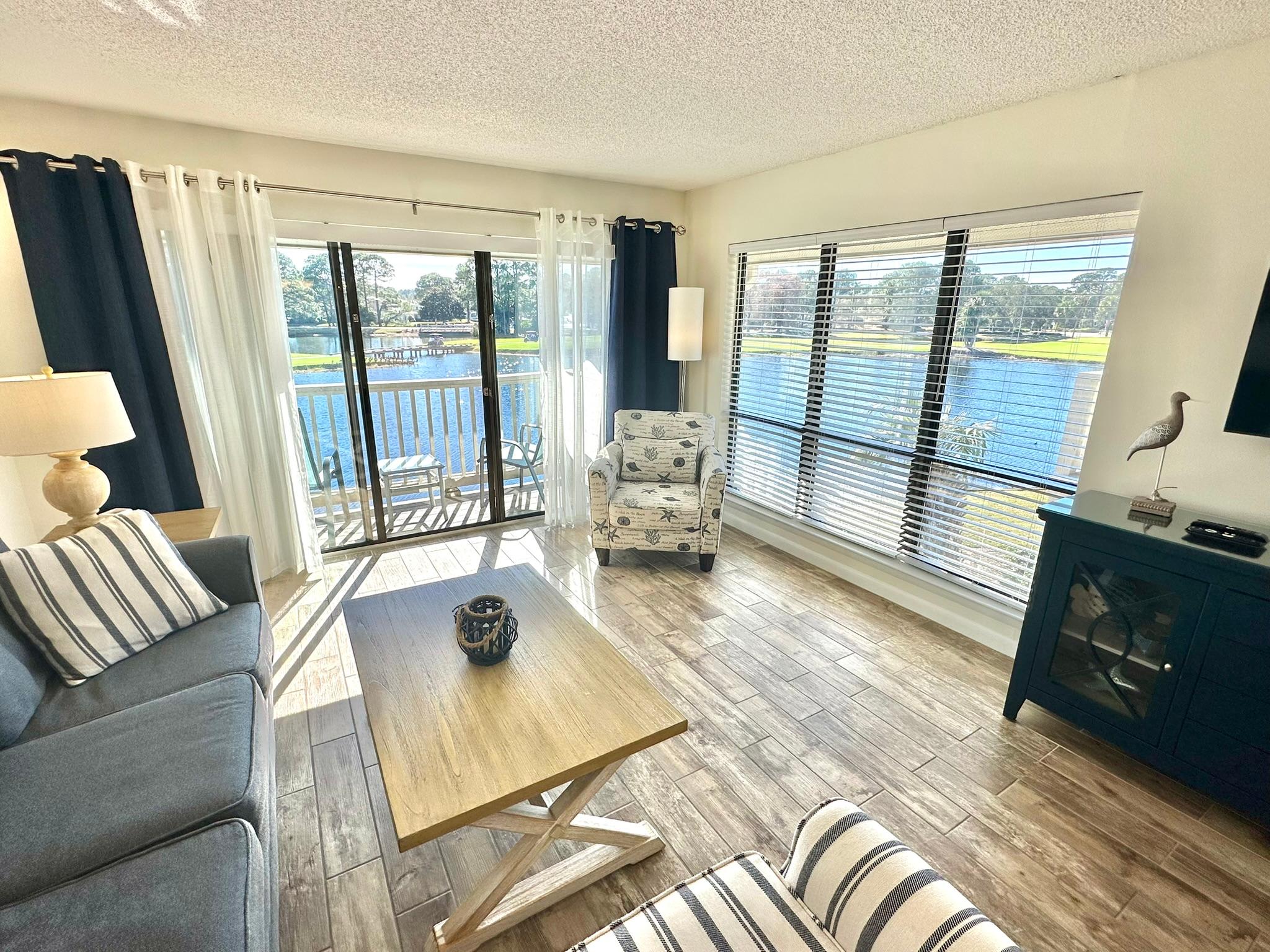 Beautiful lake views!