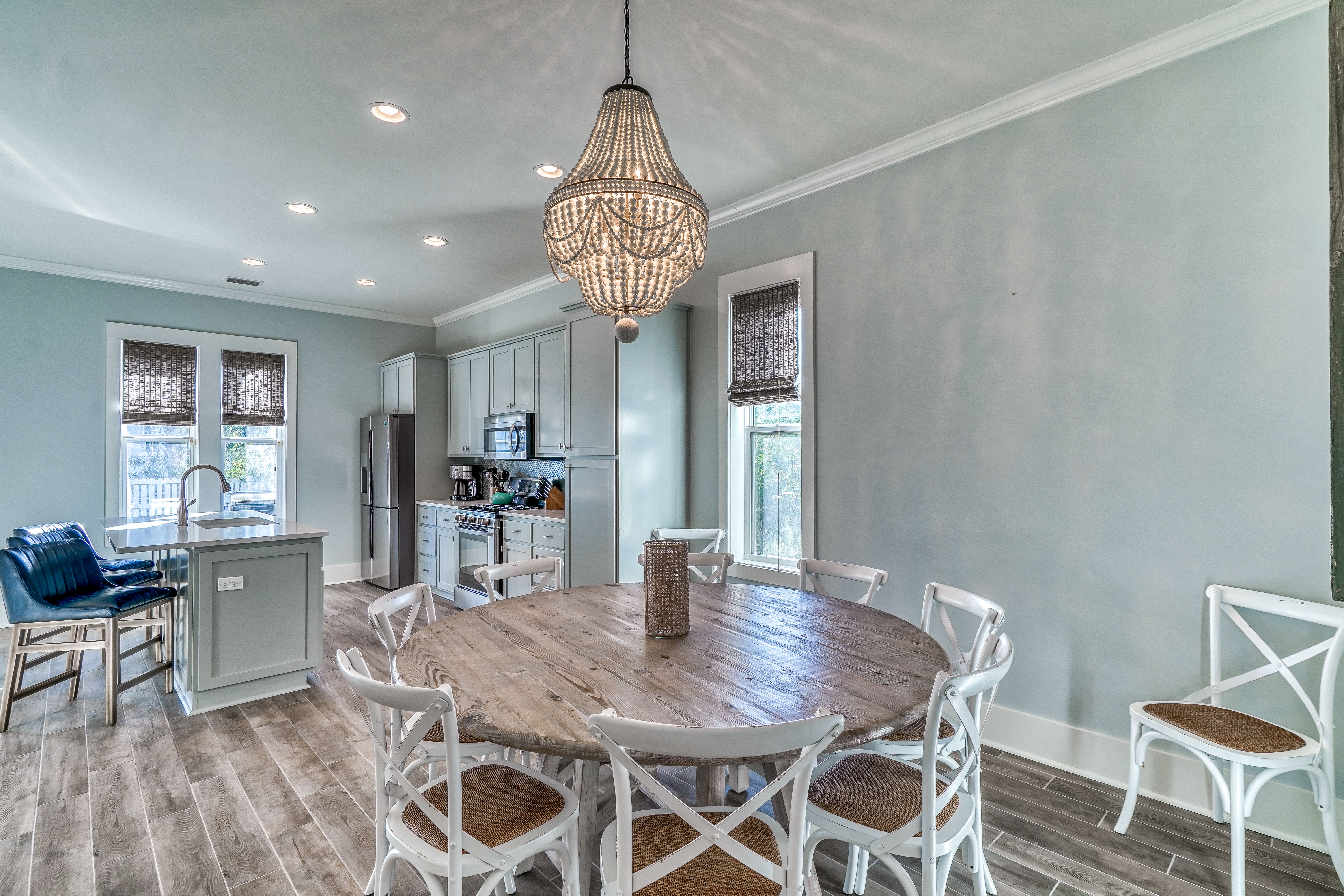 Dining - Alternate View