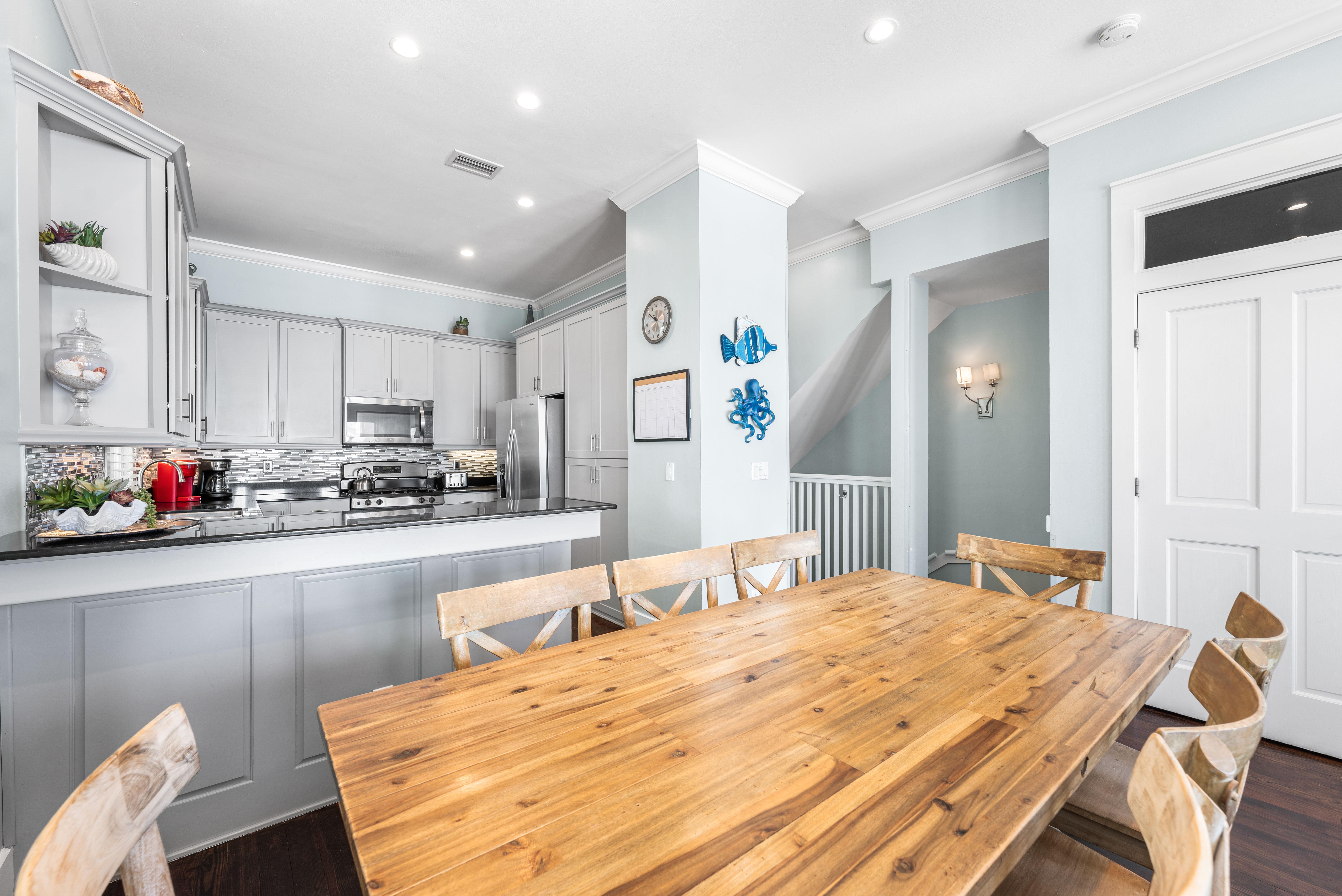 Kitchen overlooking the Dining and the Gulf of Mexico!