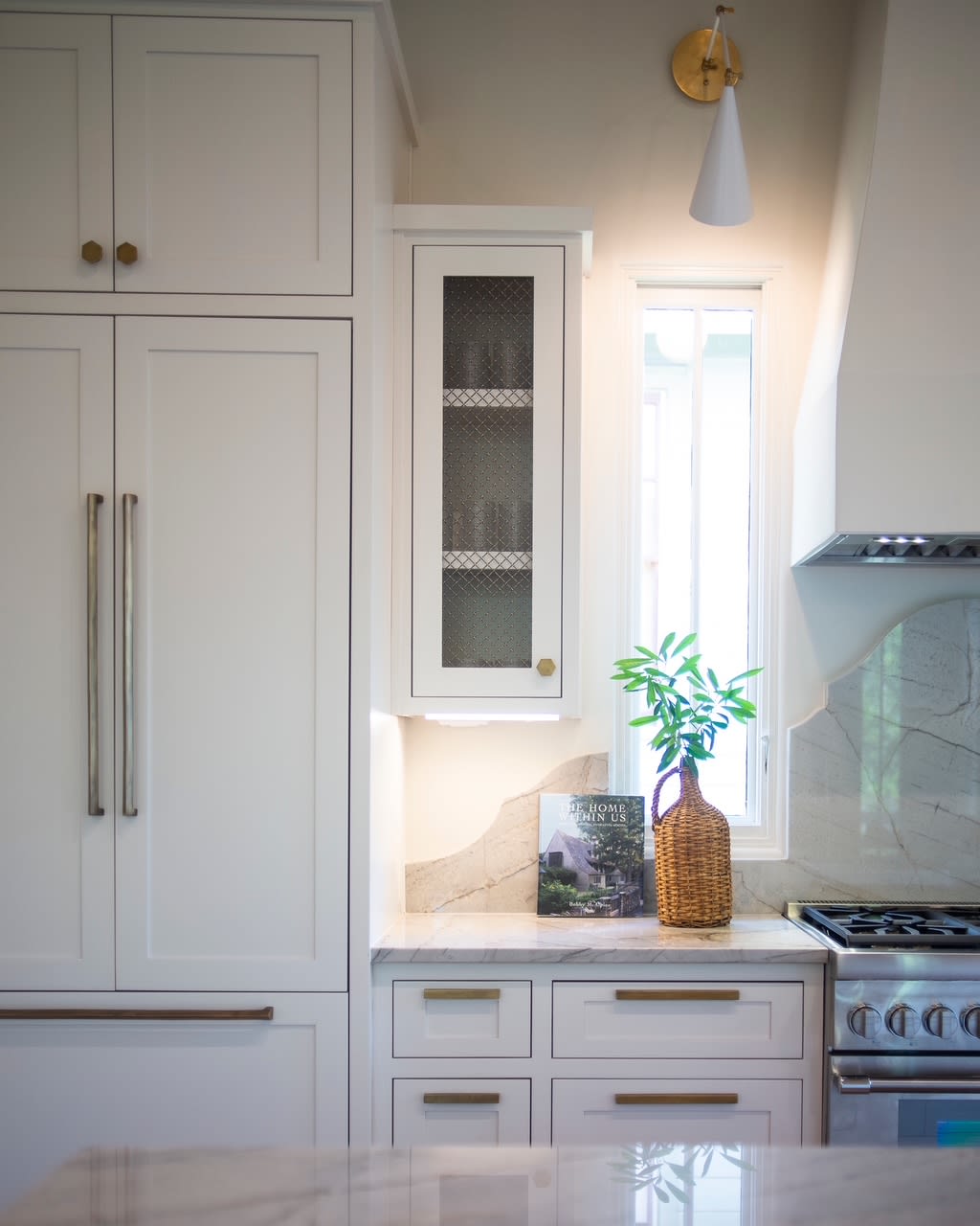 Fully Equipped with Stainless Steel Appliances