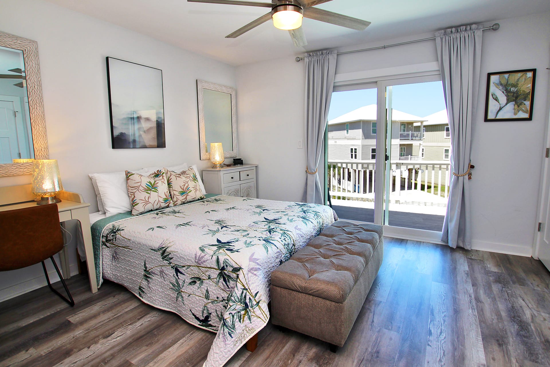 5 - Primary Bedroom (1)