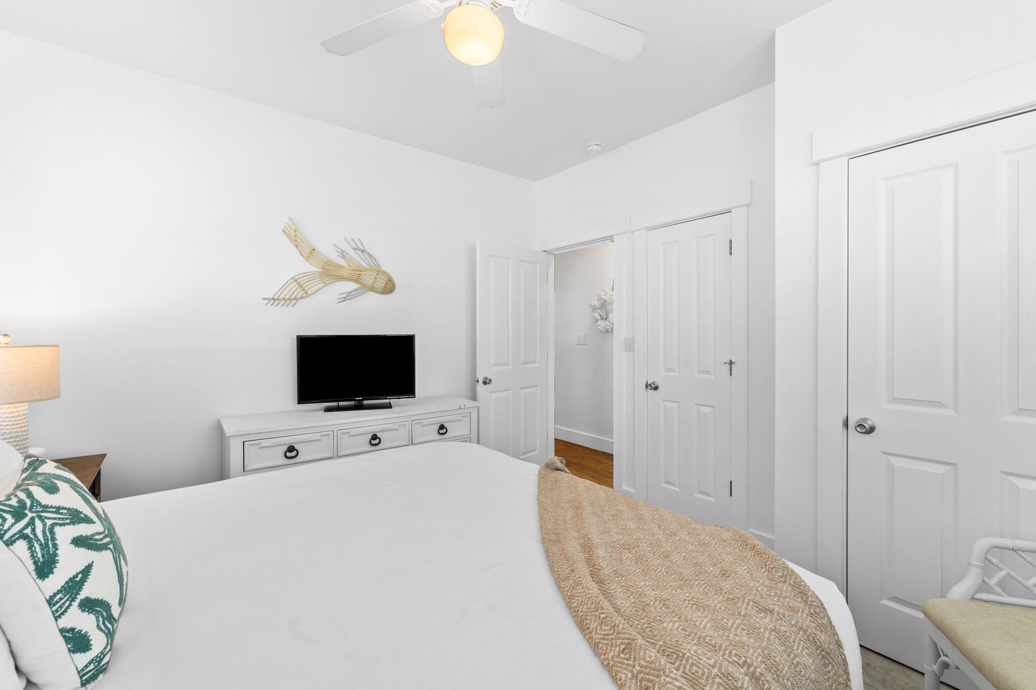 2nd Floor Guest Room - King Size Bed