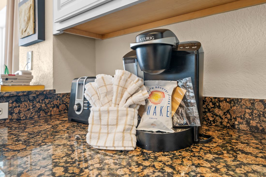12 Crystal Shores West 1008 Kitchen