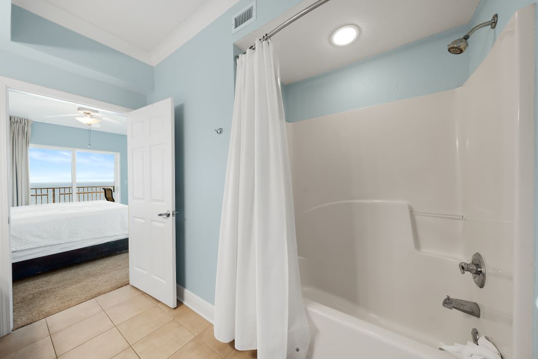 17 Crystal Shores West 1008 Primary Bathroom