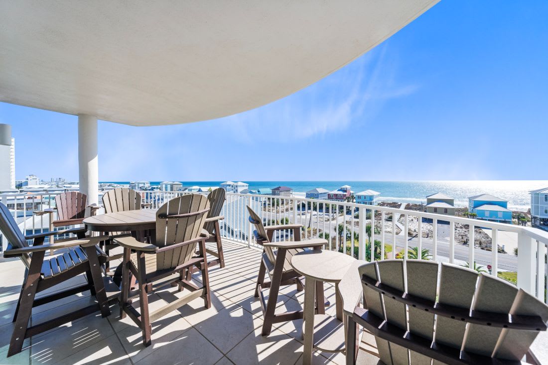 Step onto your private balcony where ocean breezes and stunning sea views await. Relax at your dining table while watching the waves.