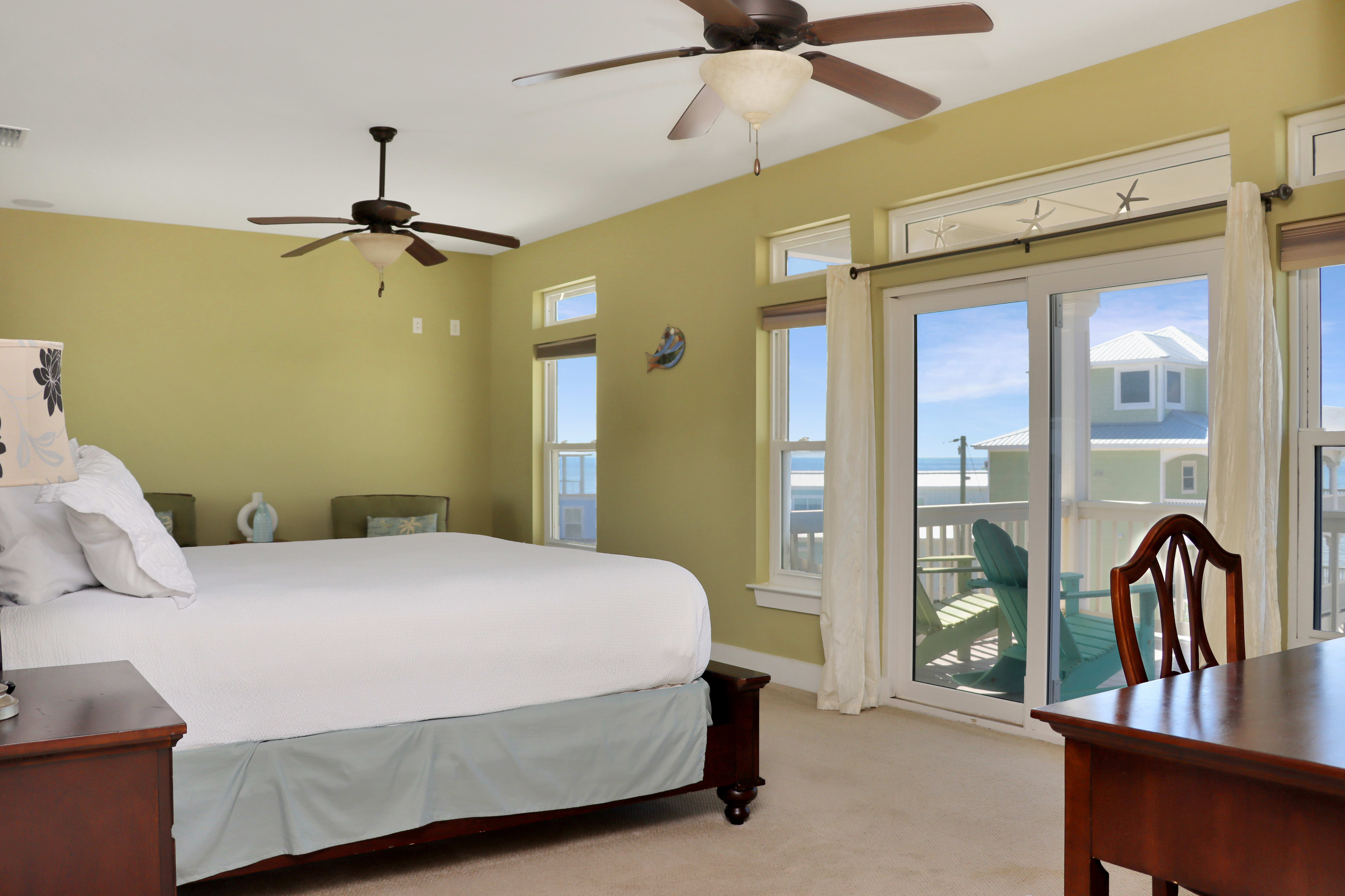 Bedroom 4 - Beachside Master Bedroom