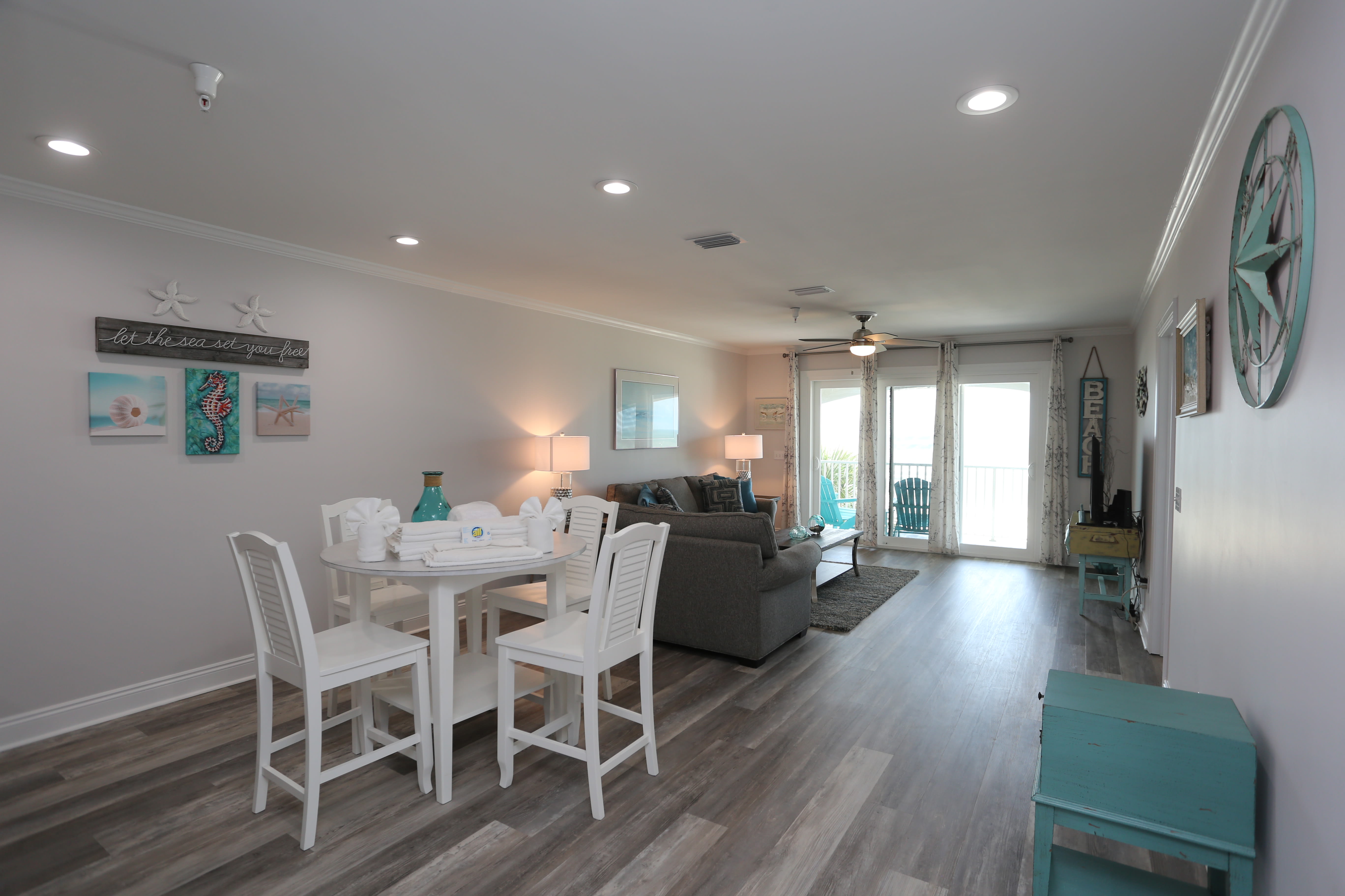 Dining & Living Area