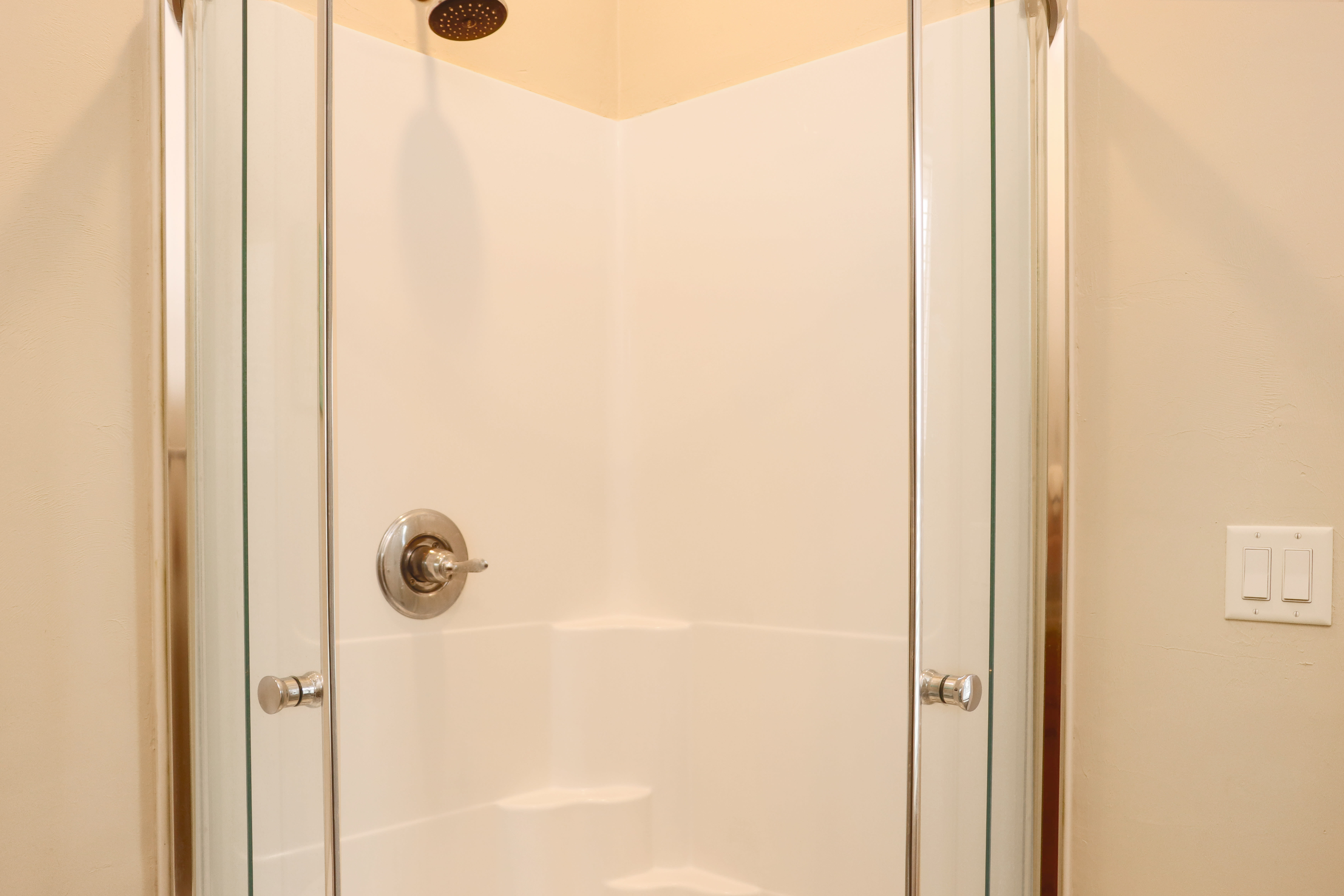 Bedroom 1 - Master Bath Shower