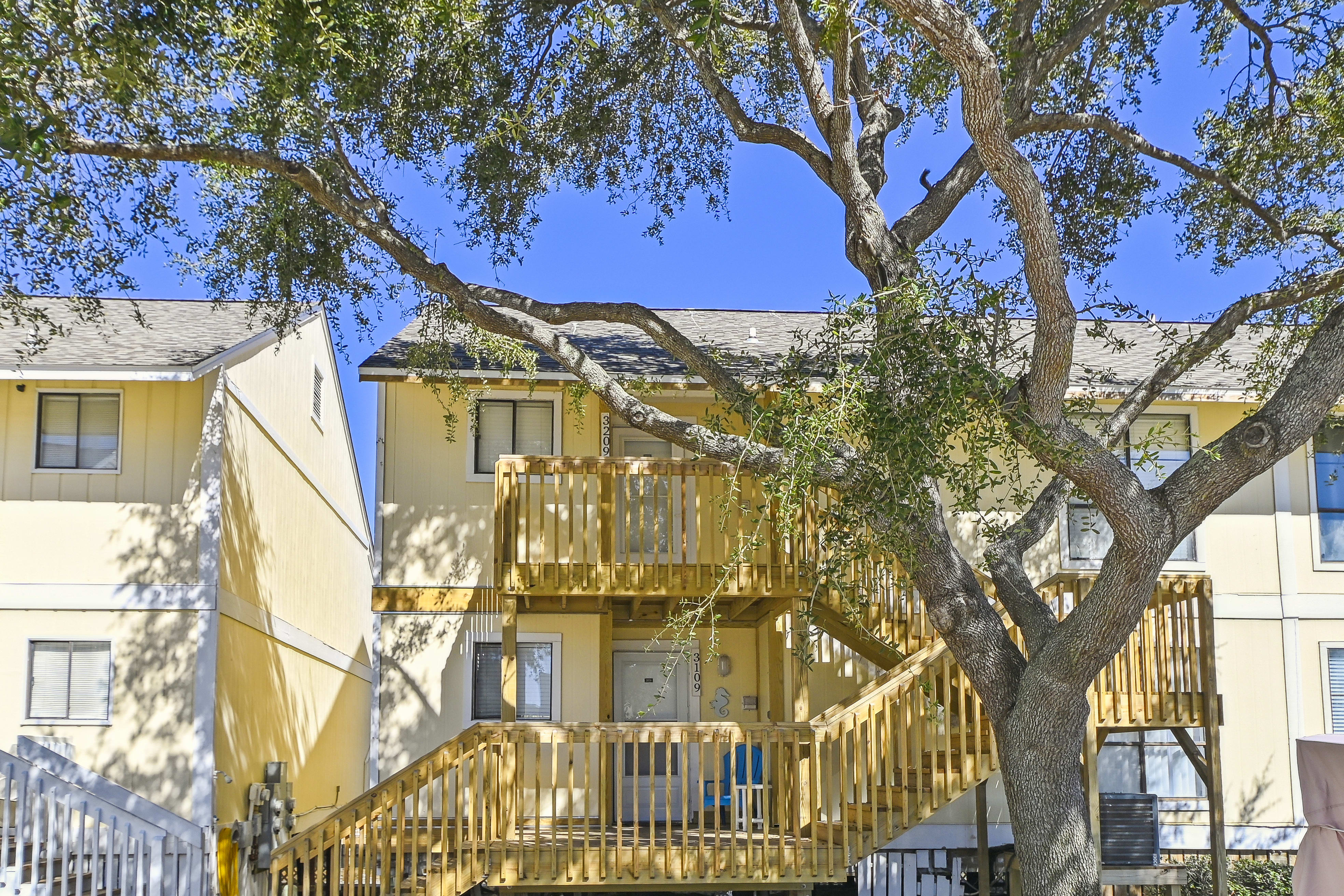 Second floor unit. No elevator.