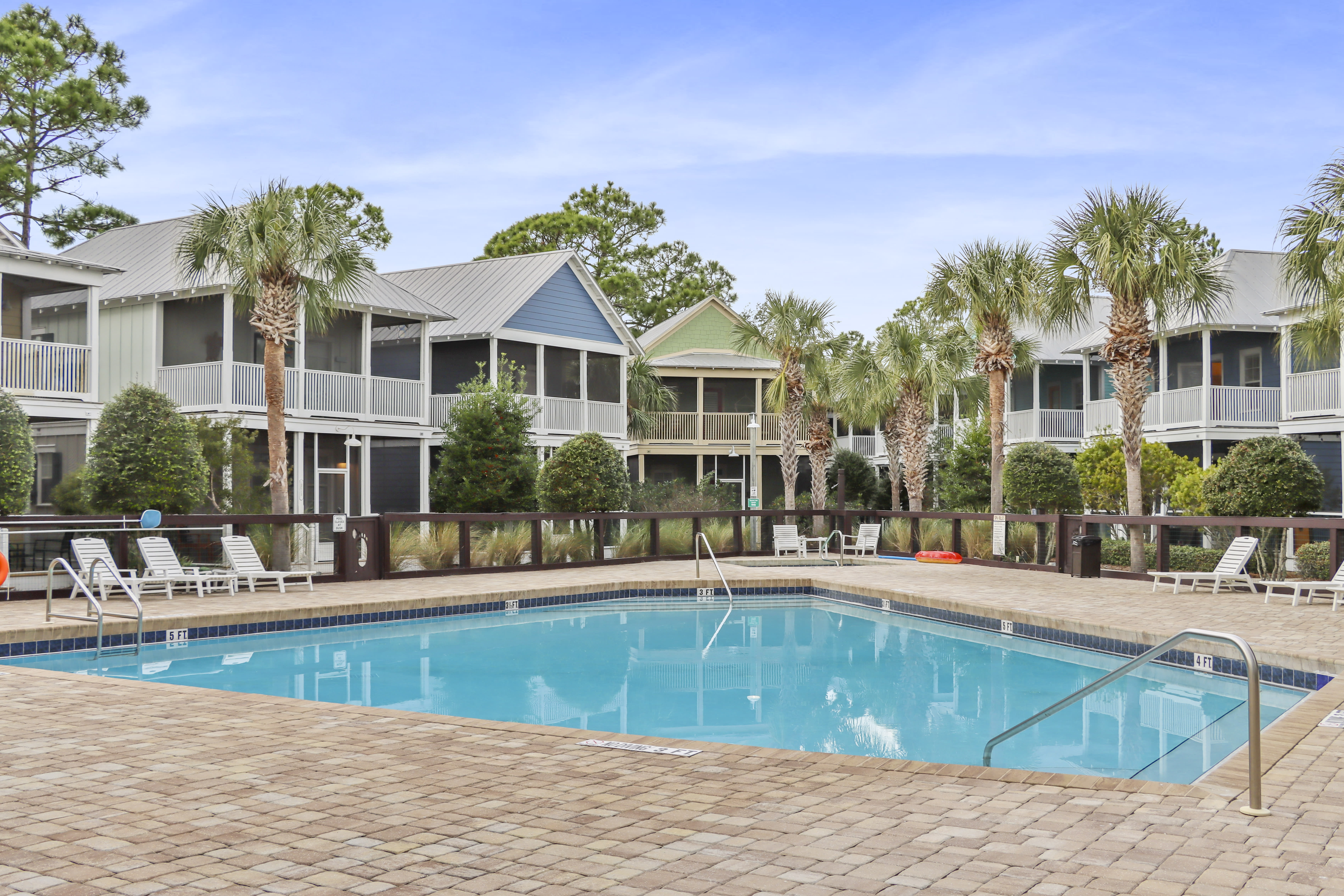 Large Community Pool and Hot Tub