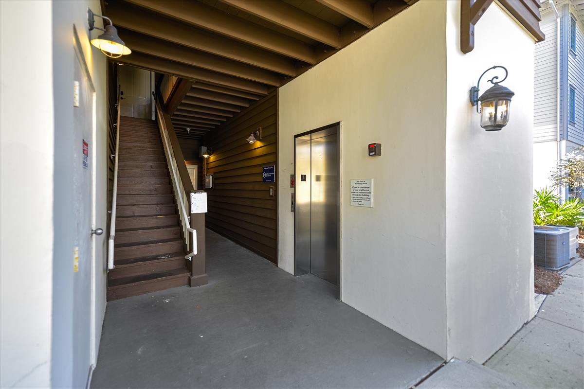 Elevator Access to the Unit!