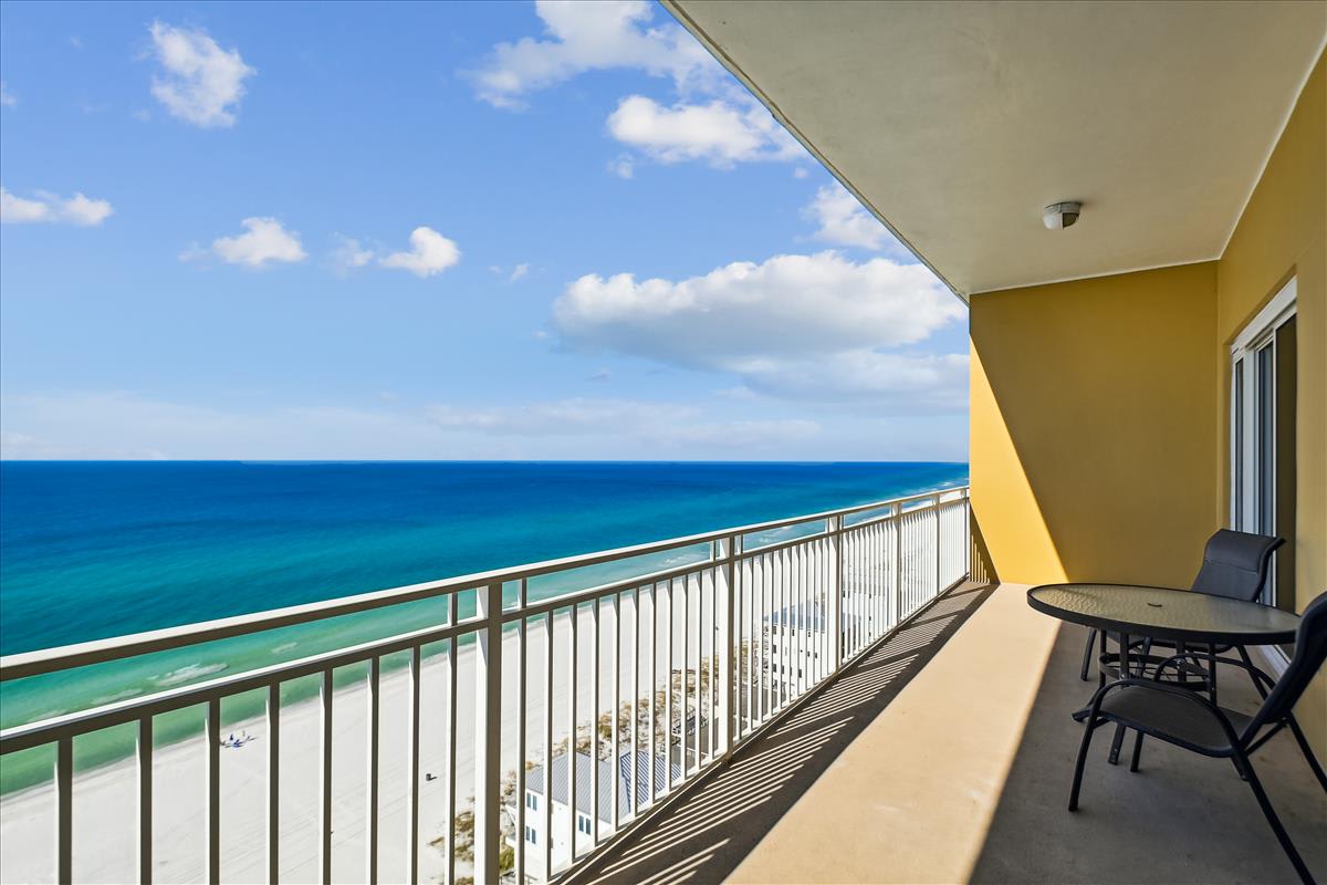 Expansive Gulf Views