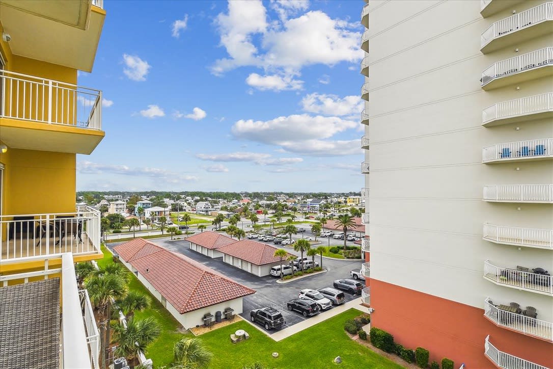 795C36B3-7B26-4455-A23B-8DFADE7148E0_1_105_c