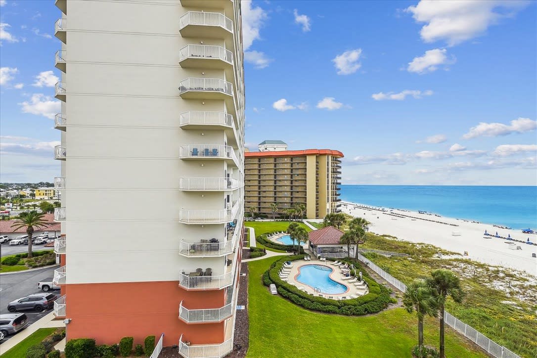 1DEF455B-C5A0-487C-A37F-C393E92774B2_1_105_c