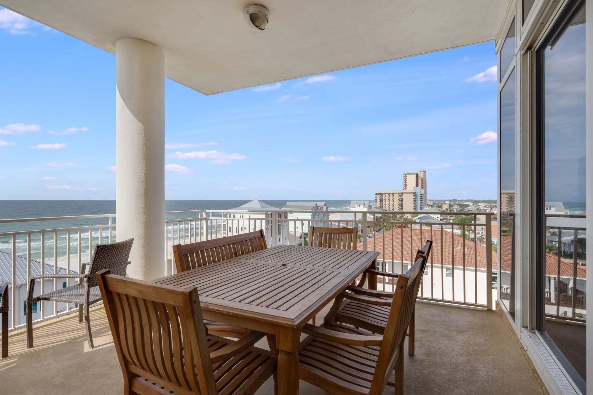 Oceanview Dining Experience