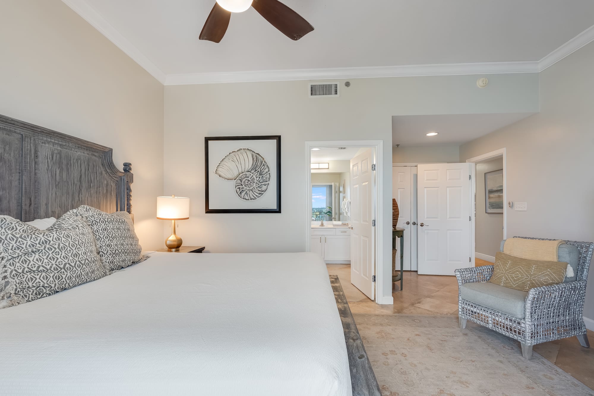 Tranquil Beachfront Suite