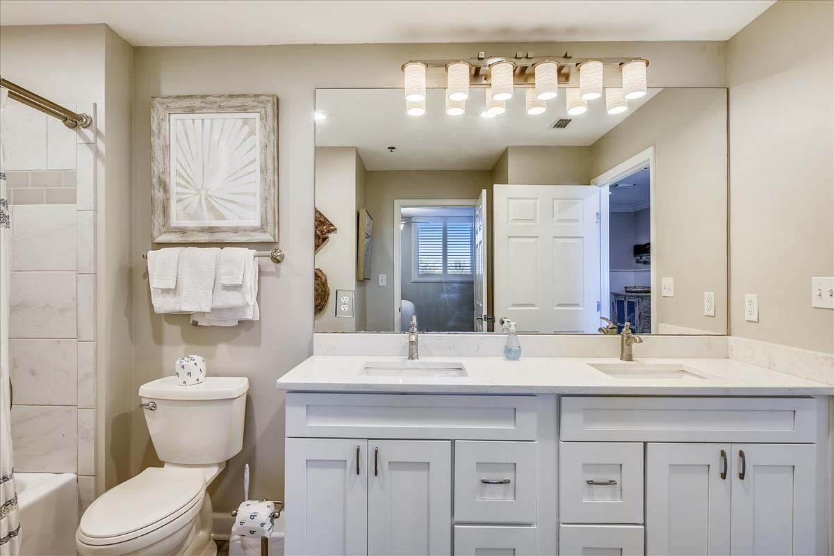 Floor Plan-Bath-_KLH7774