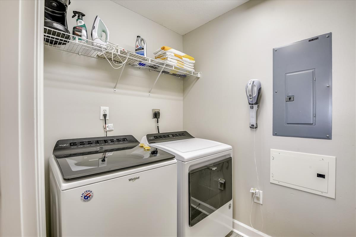 Floor Plan-Washer Dryer-_KLH7799