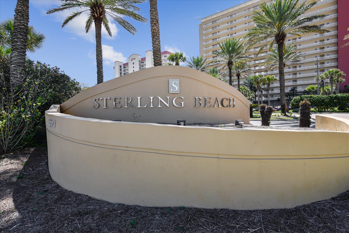 Exterior-Sign-_KLH7717