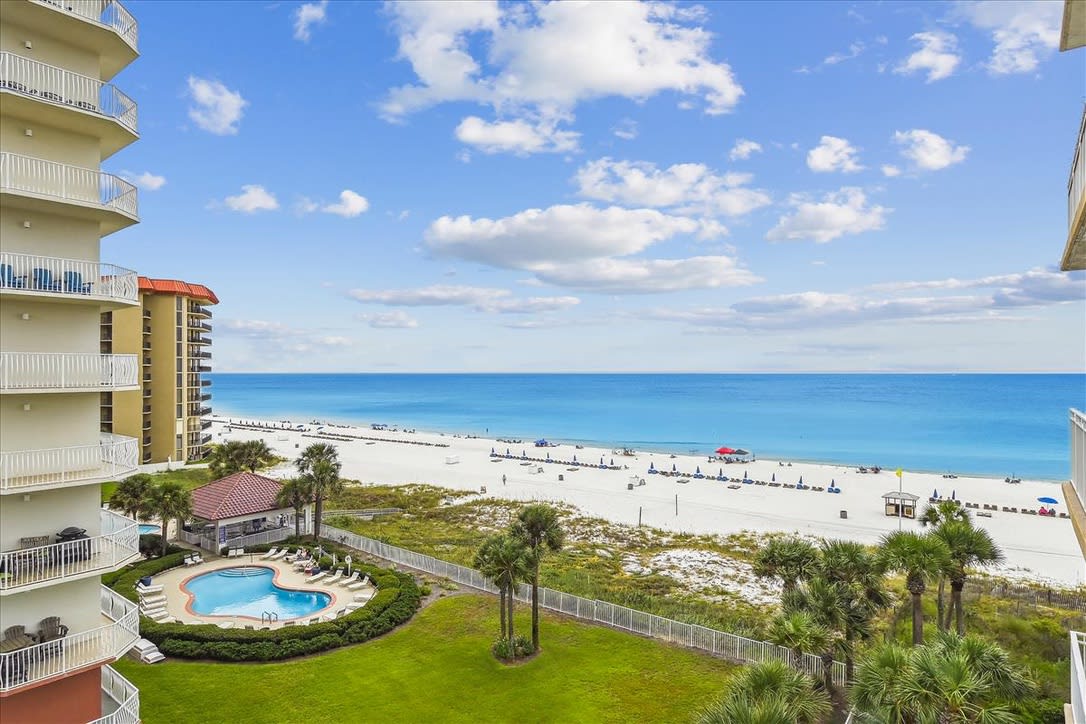 BFCE4C4A-4C61-42A5-889C-1B098784545A_1_105_c