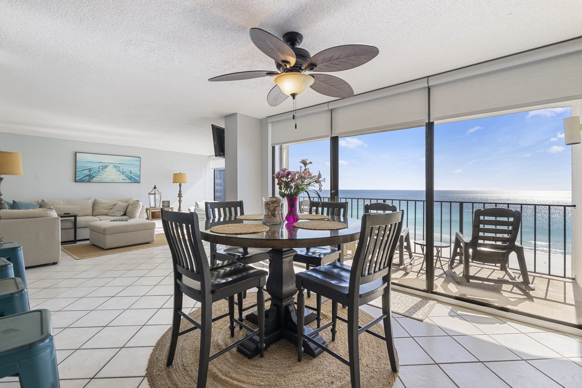 Oceanview Dining Space