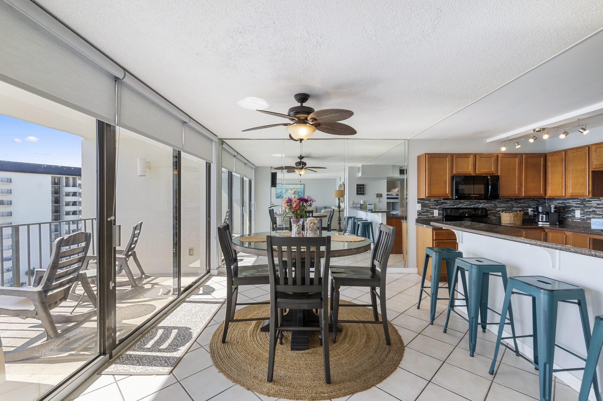 Oceanview Dining Space