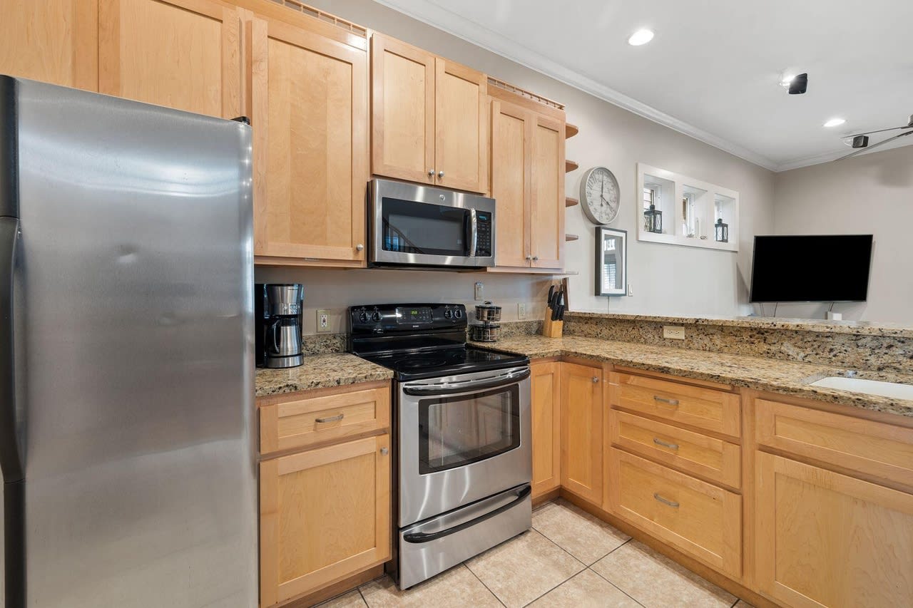 Fully-Equipped Chef’s Kitchen