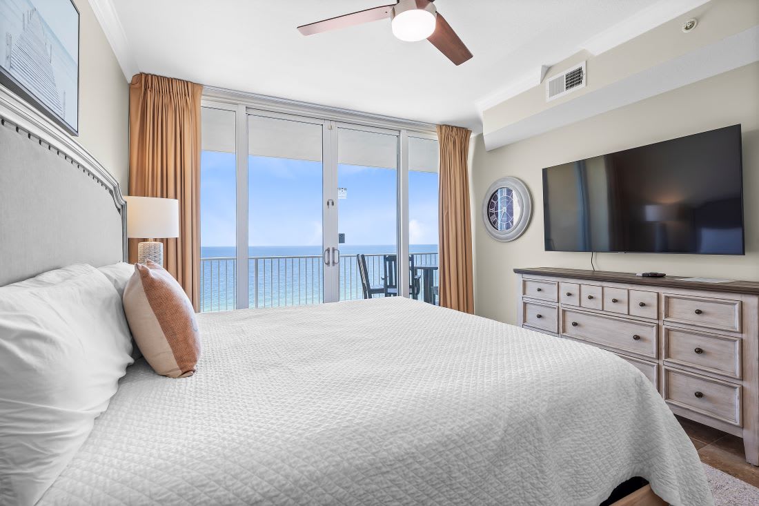 15 San Carlos 1205 Primary Bedroom